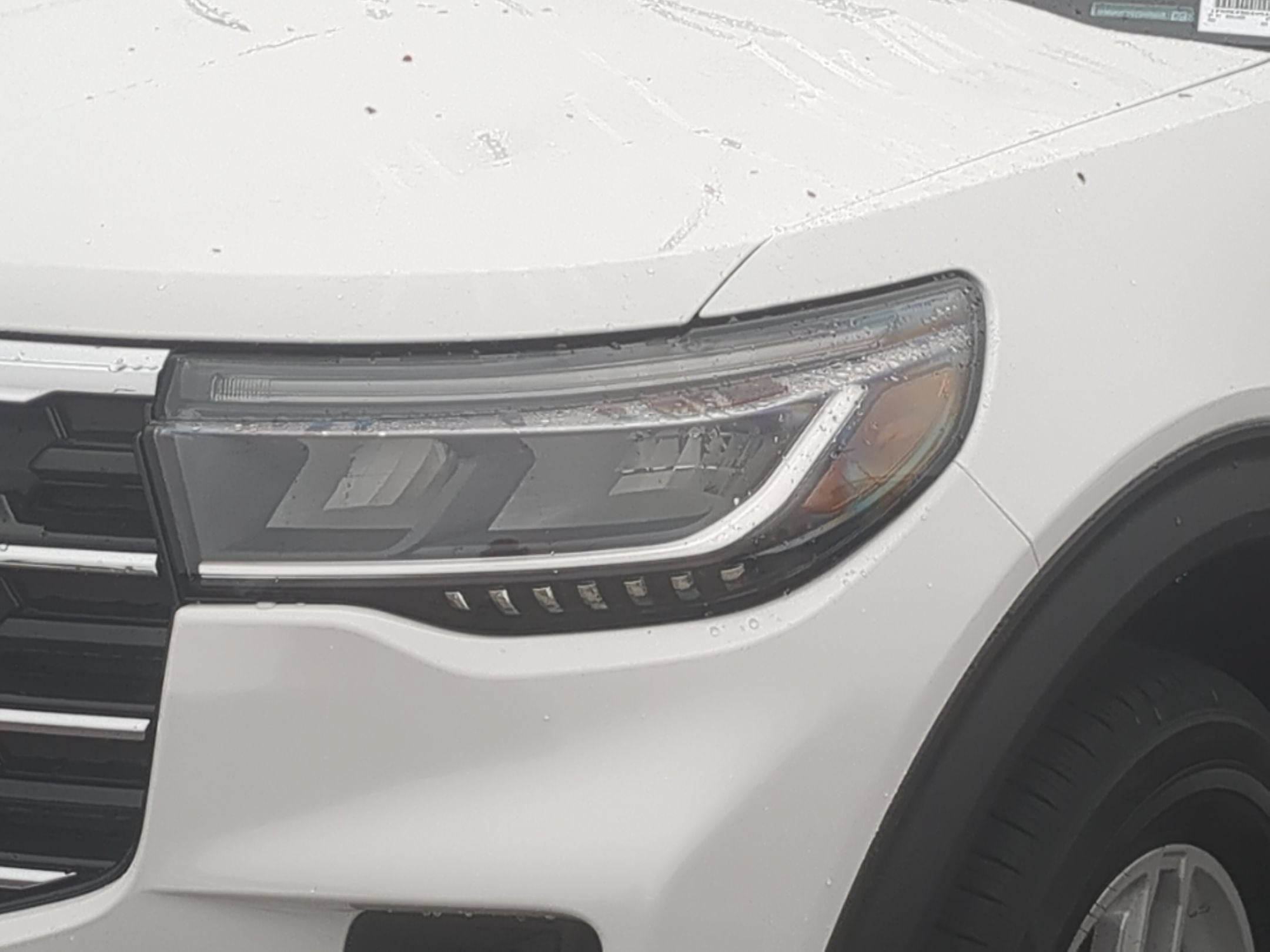 2027 Ford Explorer Active w/200A Pkg