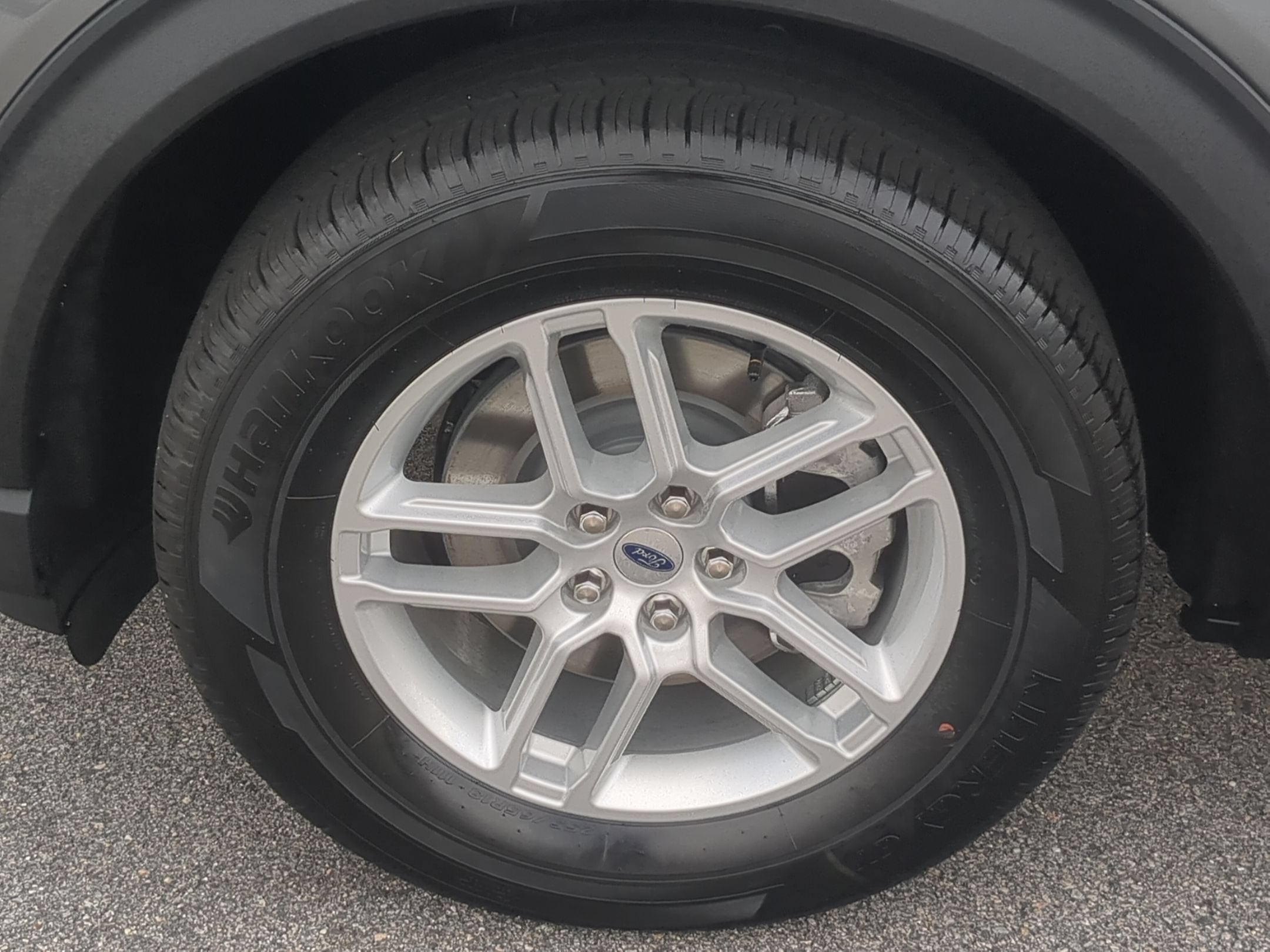 2027 Ford Explorer Active w/200A Pkg