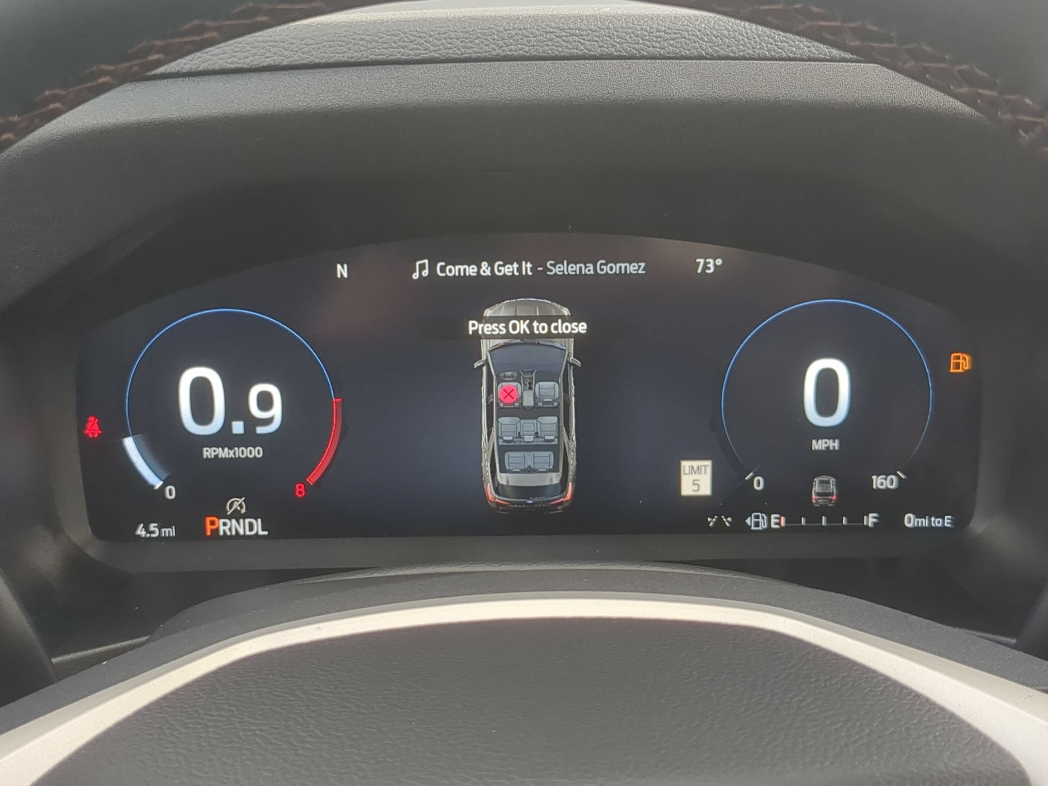 2027 Ford Explorer Active w/200A Pkg