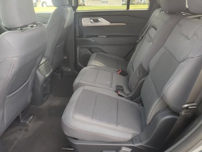 2027 Ford Explorer Active w/200A Pkg