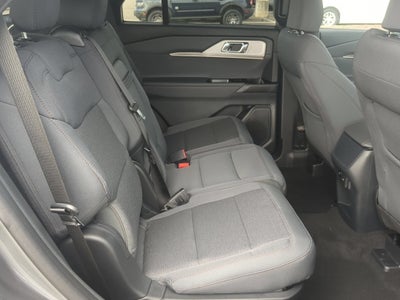 2027 Ford Explorer Active w/200A Pkg