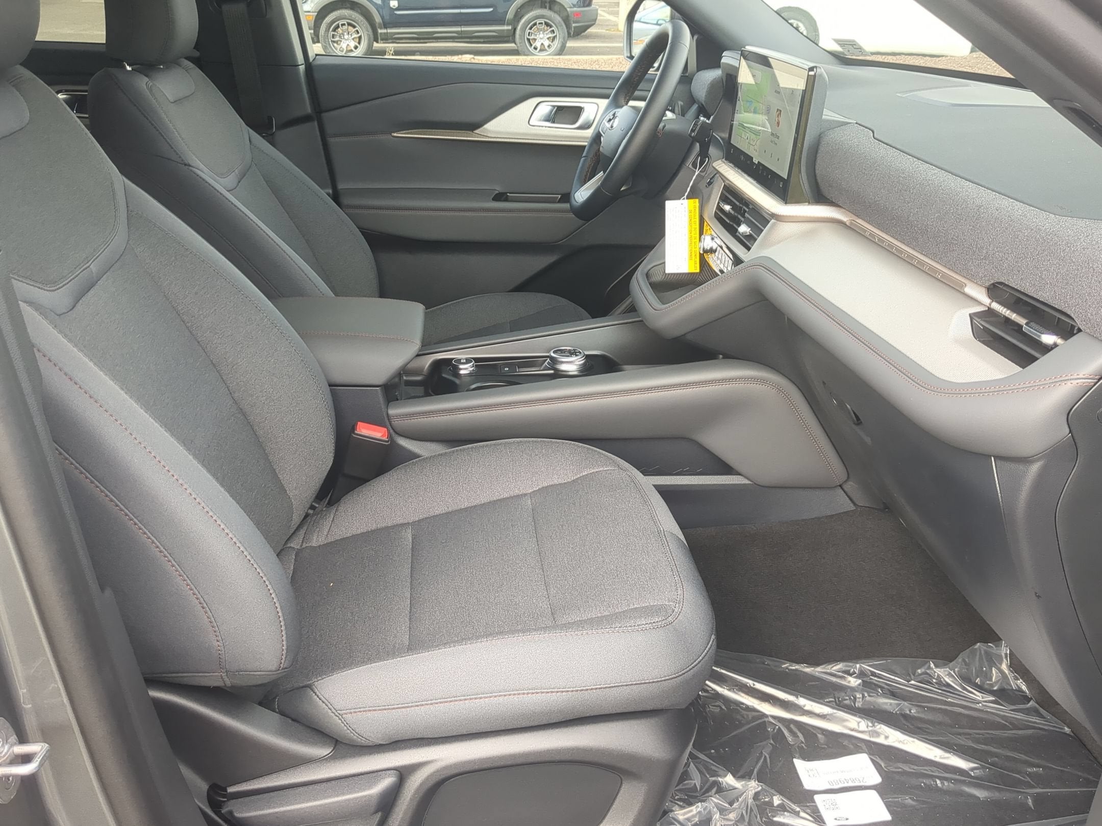 2027 Ford Explorer Active w/200A Pkg