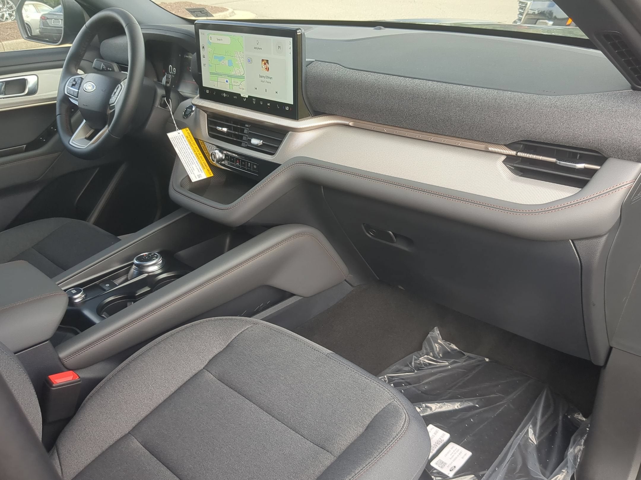 2027 Ford Explorer Active w/200A Pkg
