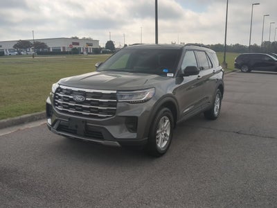 2027 Ford Explorer Active w/200A Pkg