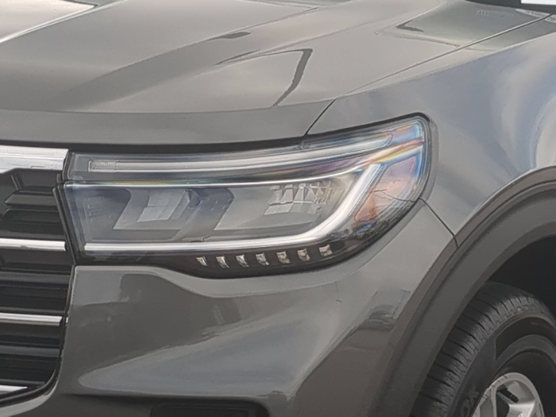 2027 Ford Explorer Active w/200A Pkg