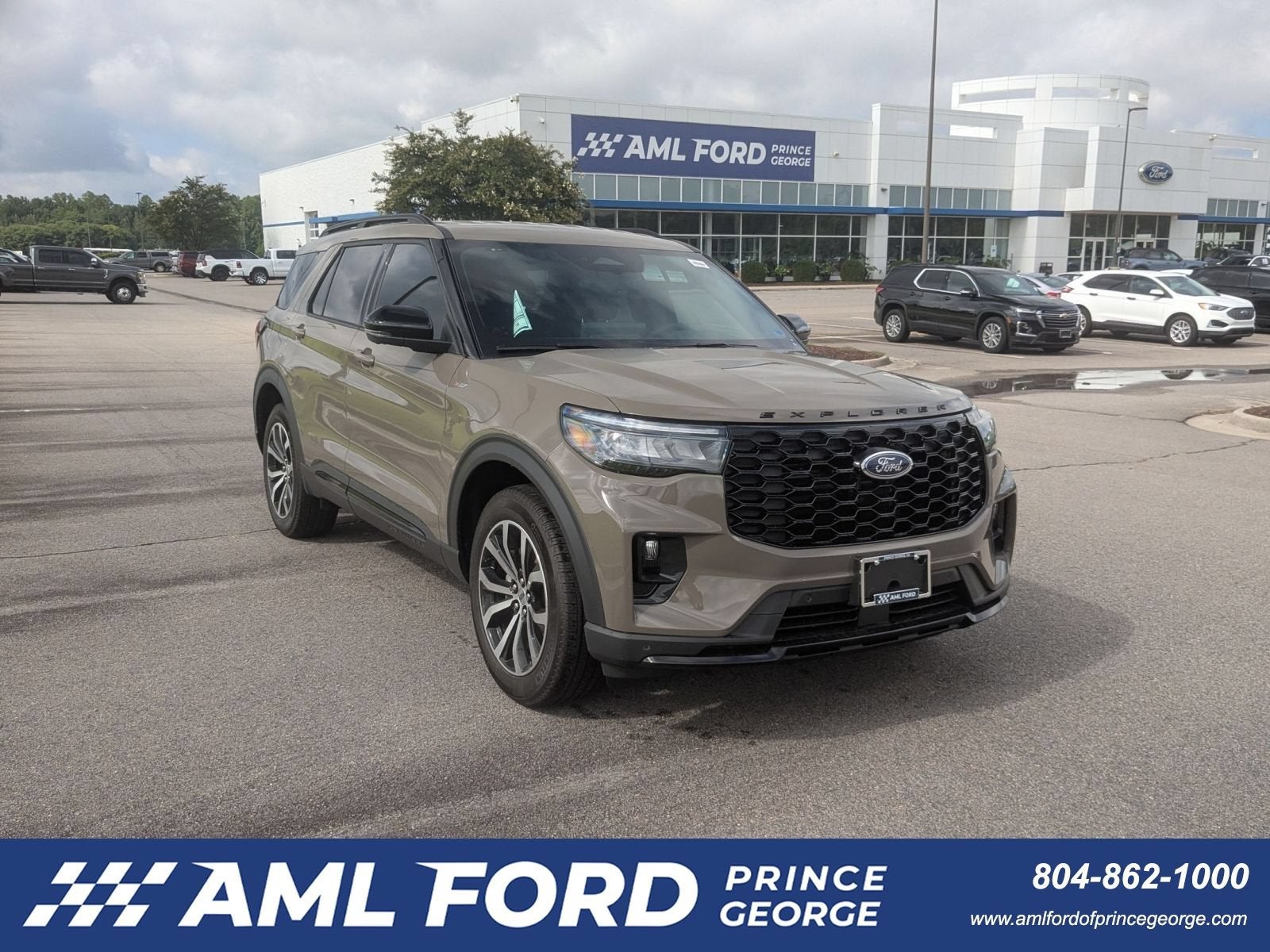 2026 Ford Explorer ST-Line