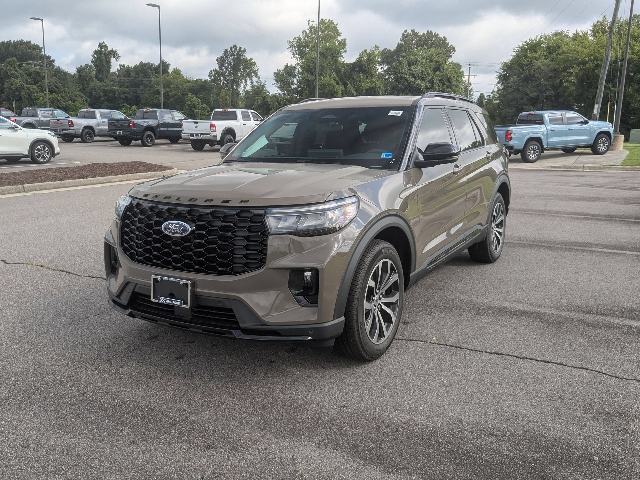 2026 Ford Explorer ST-Line