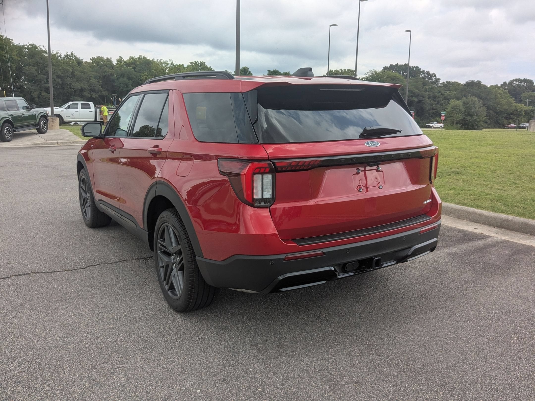 2026 Ford Explorer ST-Line