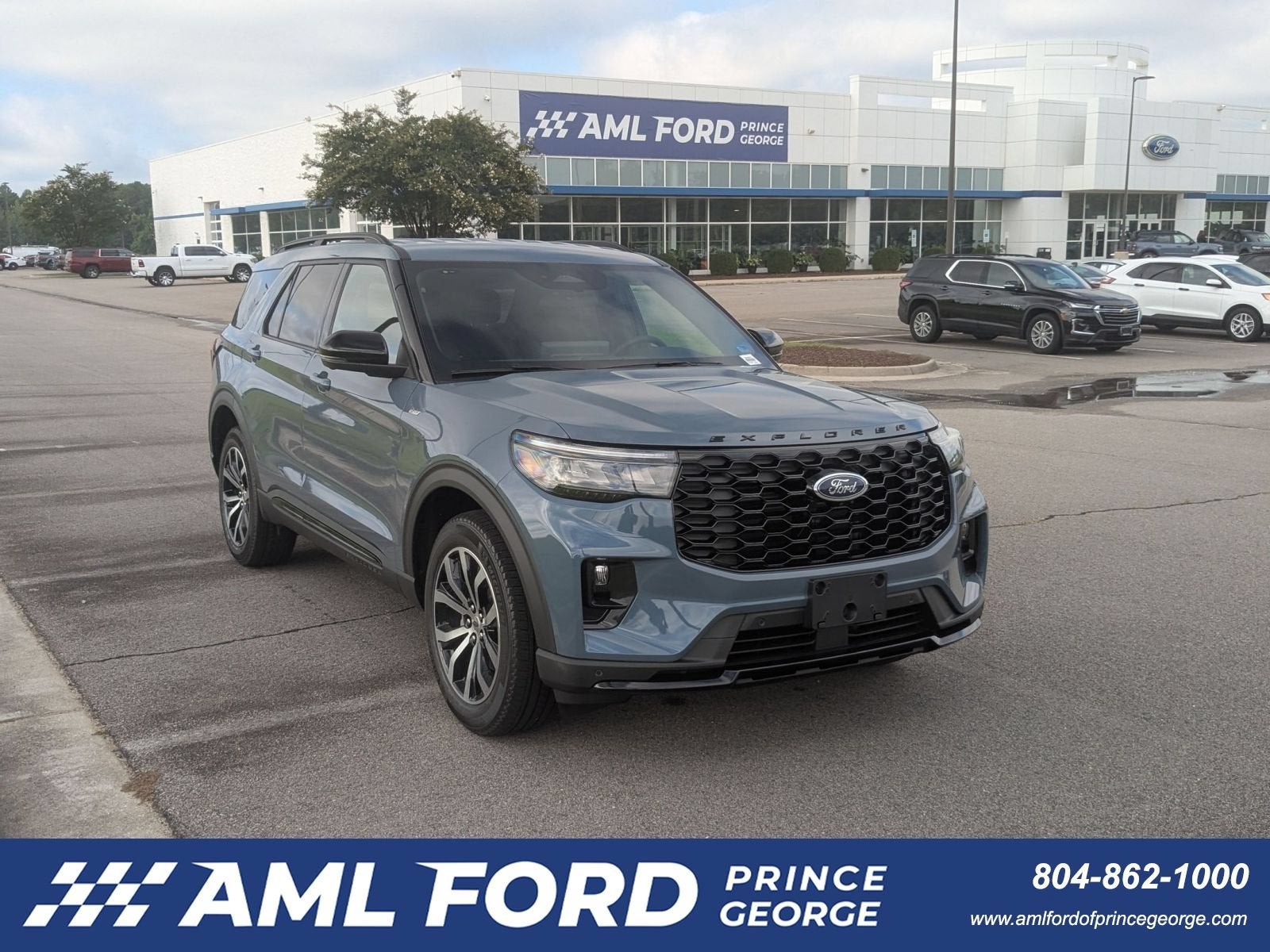 2026 Ford Explorer ST-Line