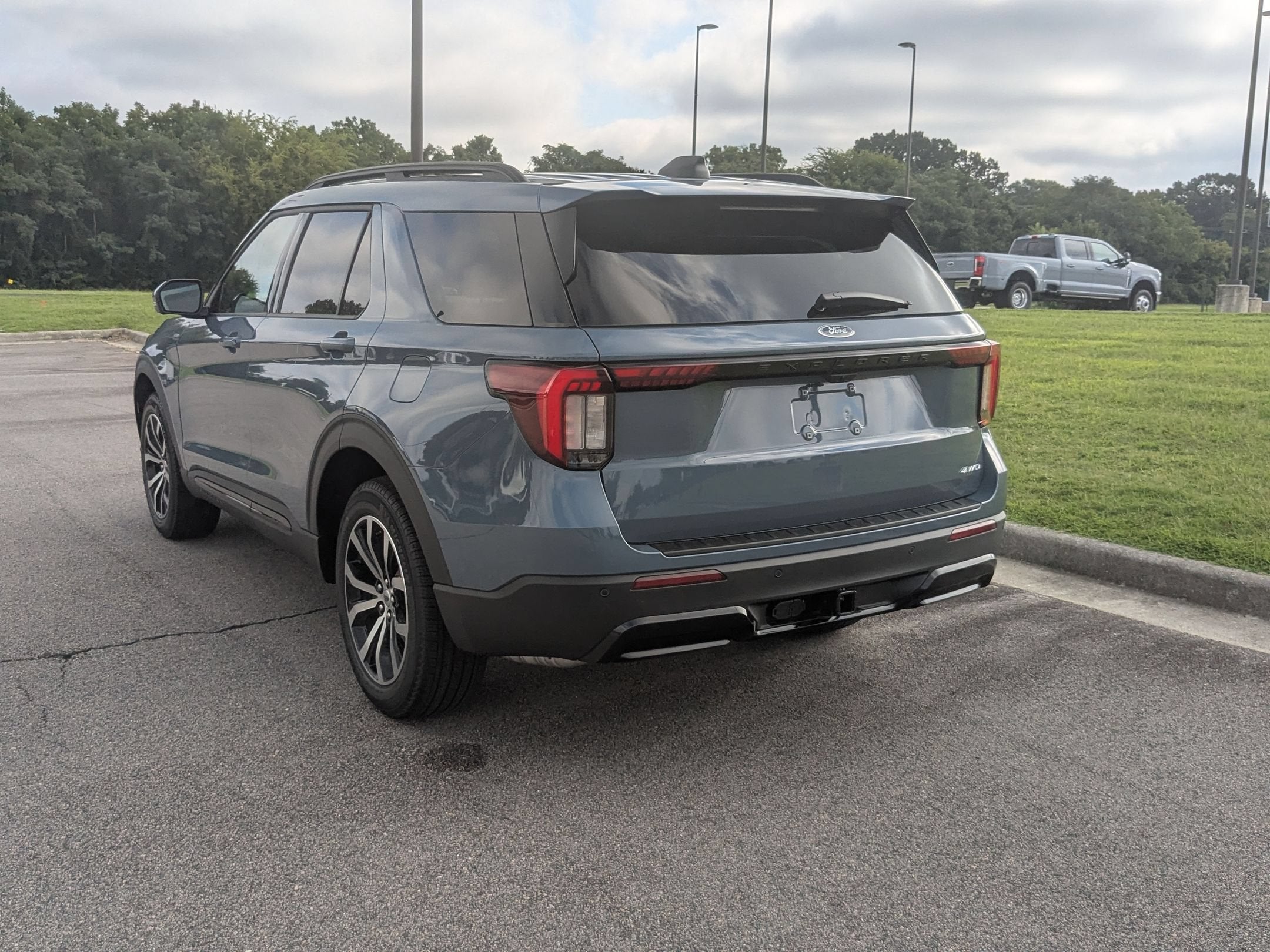 2026 Ford Explorer ST-Line