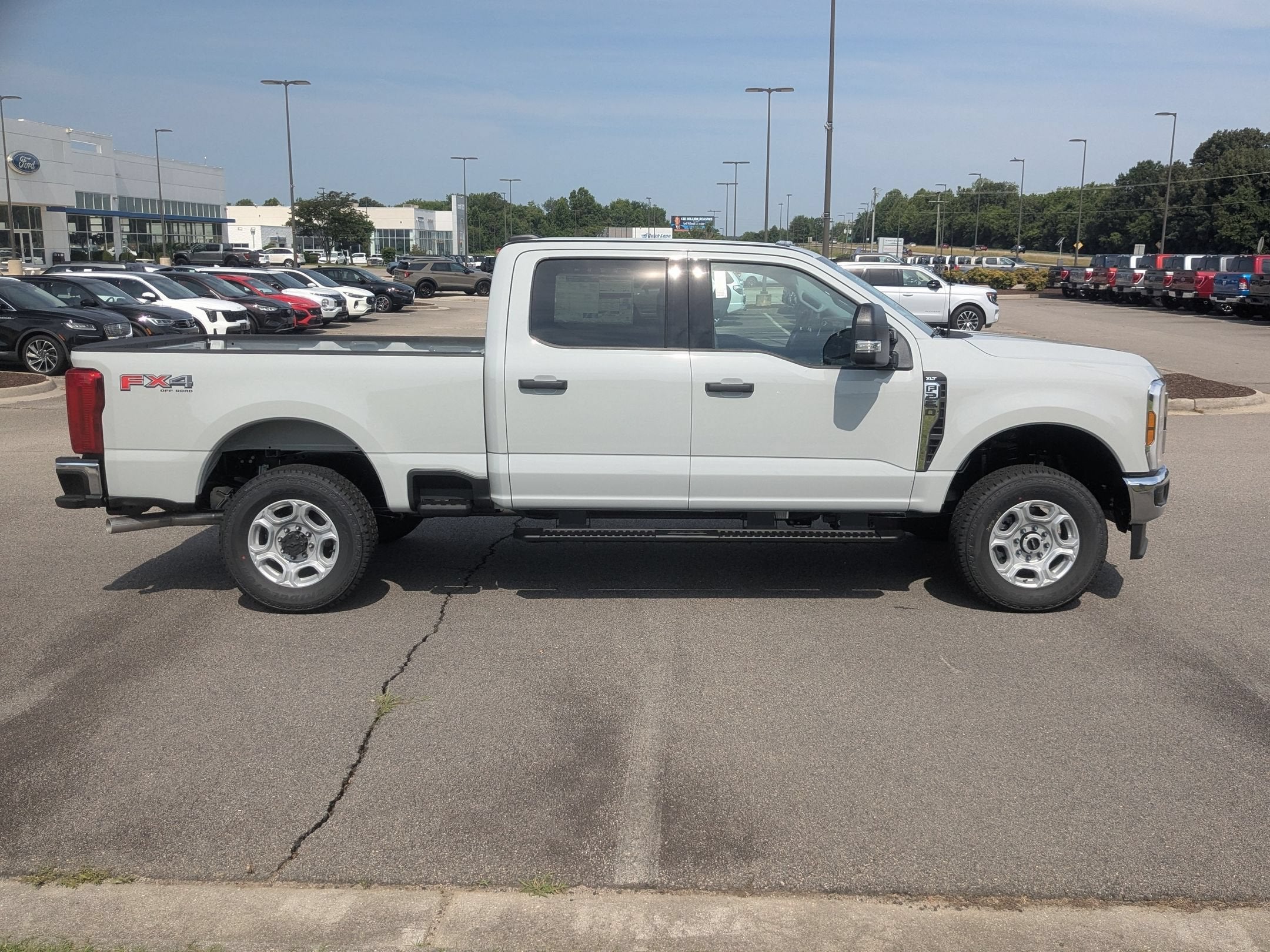 2026 Ford Super Duty F-250 SRW XLT