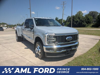 2026 Ford Super Duty F-350 DRW LARIAT