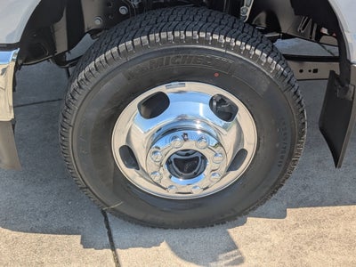 2026 Ford Super Duty F-350 DRW LARIAT
