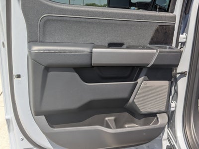 2026 Ford Super Duty F-350 DRW LARIAT