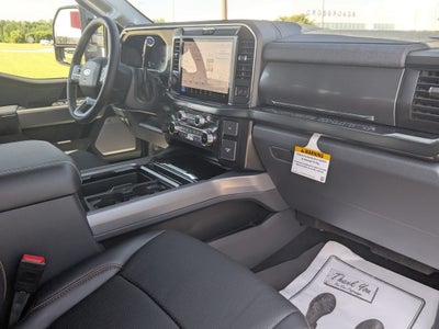 2026 Ford Super Duty F-350 DRW LARIAT
