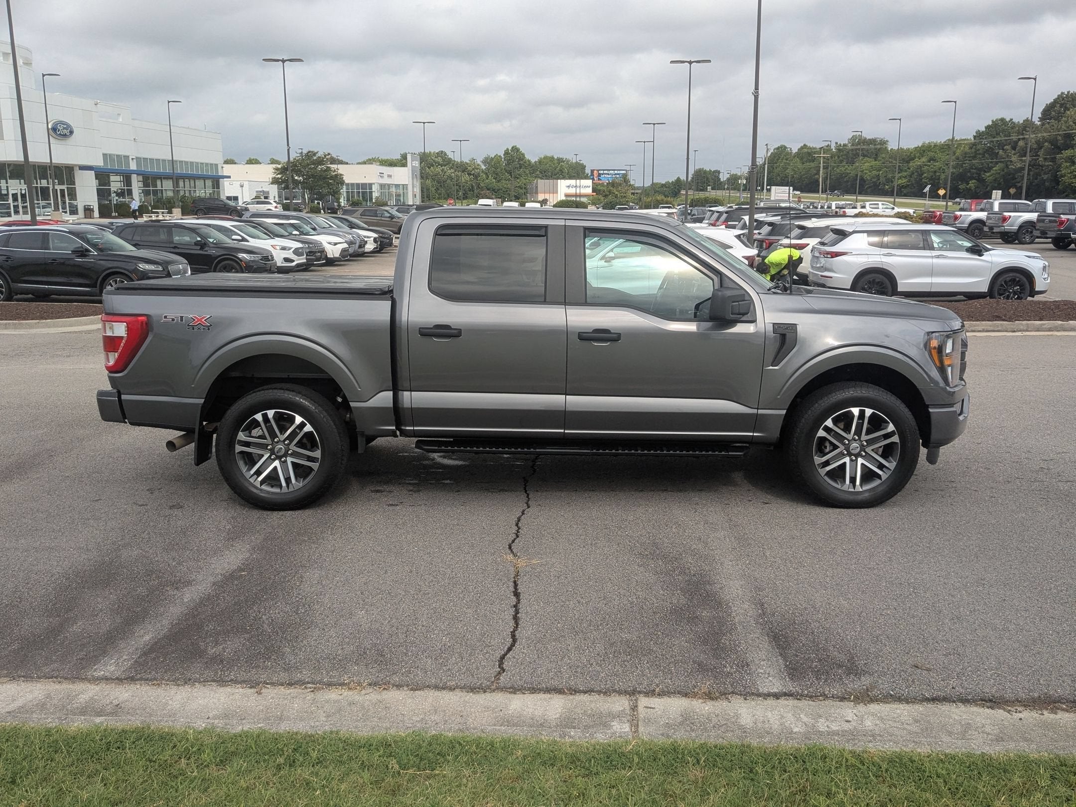 2023 Ford F-150 XL