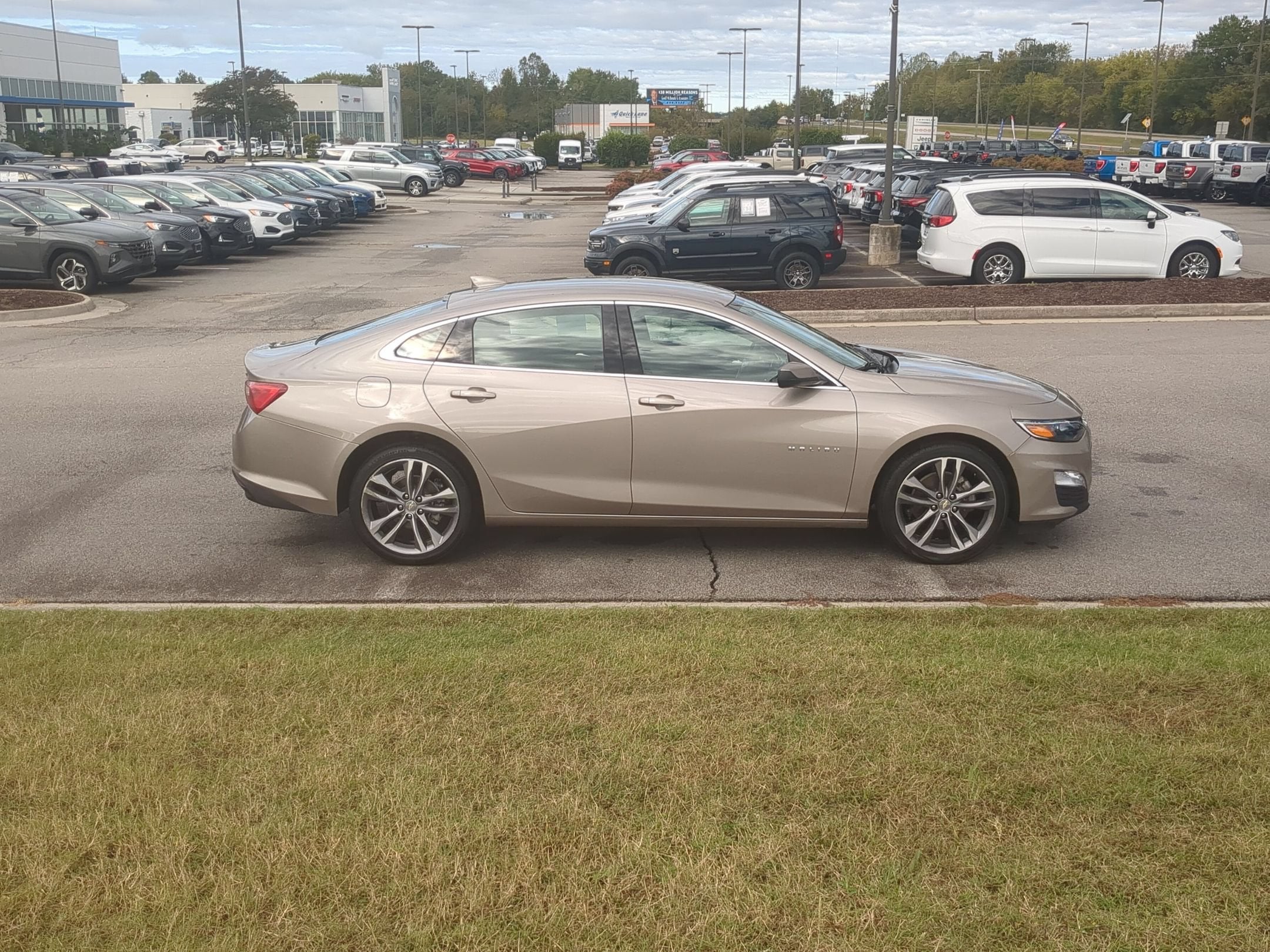 Used 2023 Chevrolet Malibu 1LT with VIN 1G1ZD5ST1PF243848 for sale in Prince George, VA