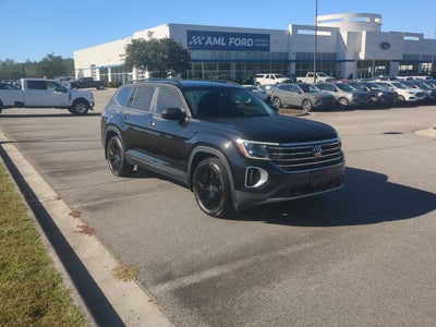 2025 Volkswagen Atlas 2.0T SE w/Technology
