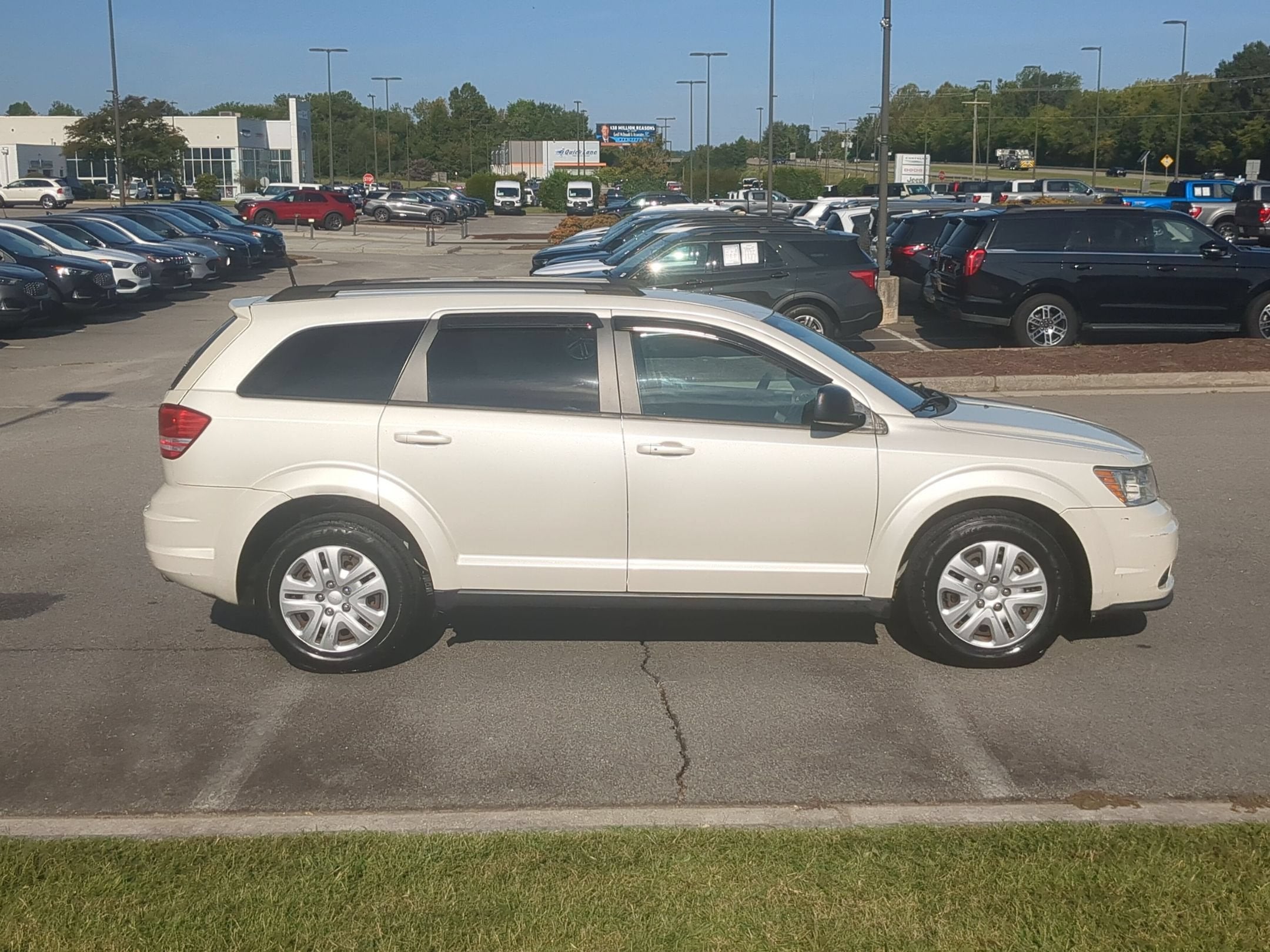 Used 2018 Dodge Journey SE with VIN 3C4PDCAB9JT448813 for sale in Prince George, VA