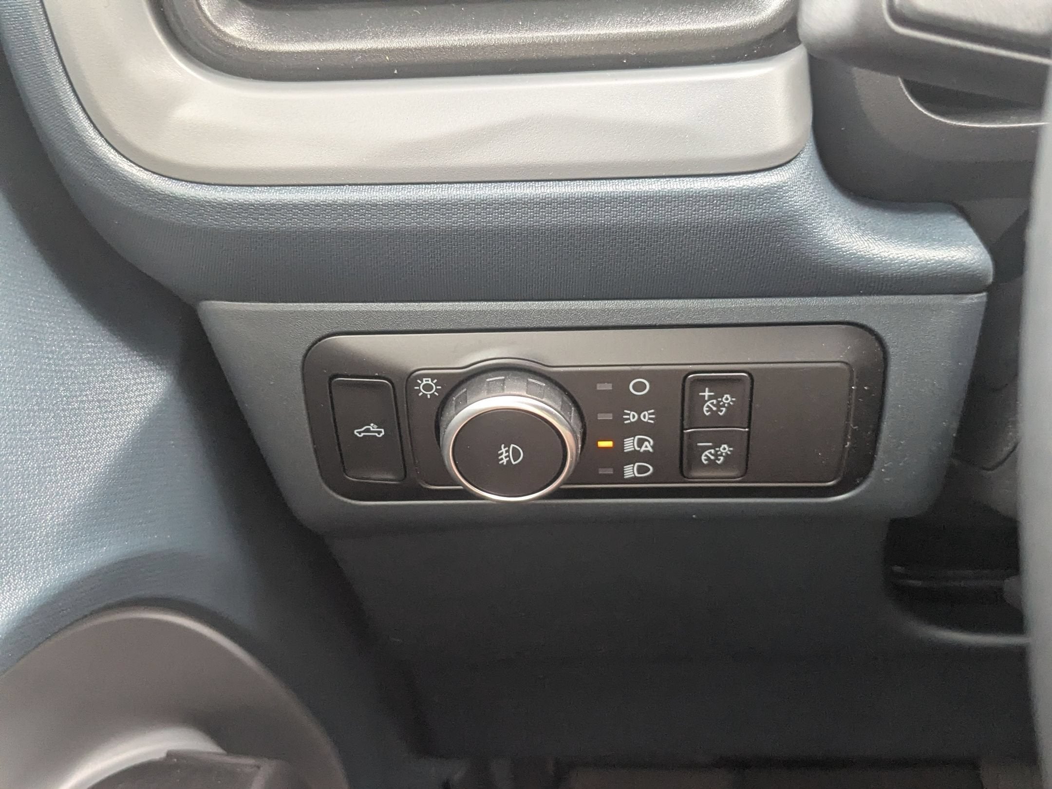 2026 Ford Maverick Lobo Standard