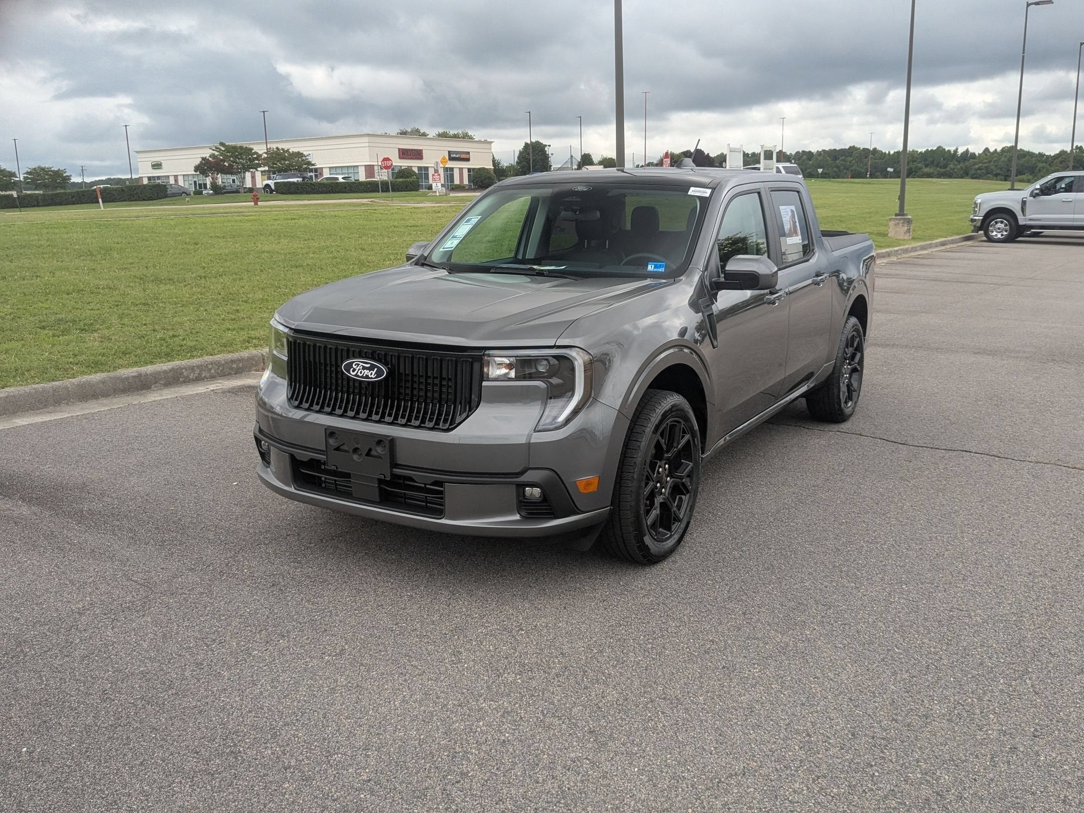 2026 Ford Maverick Lobo Standard