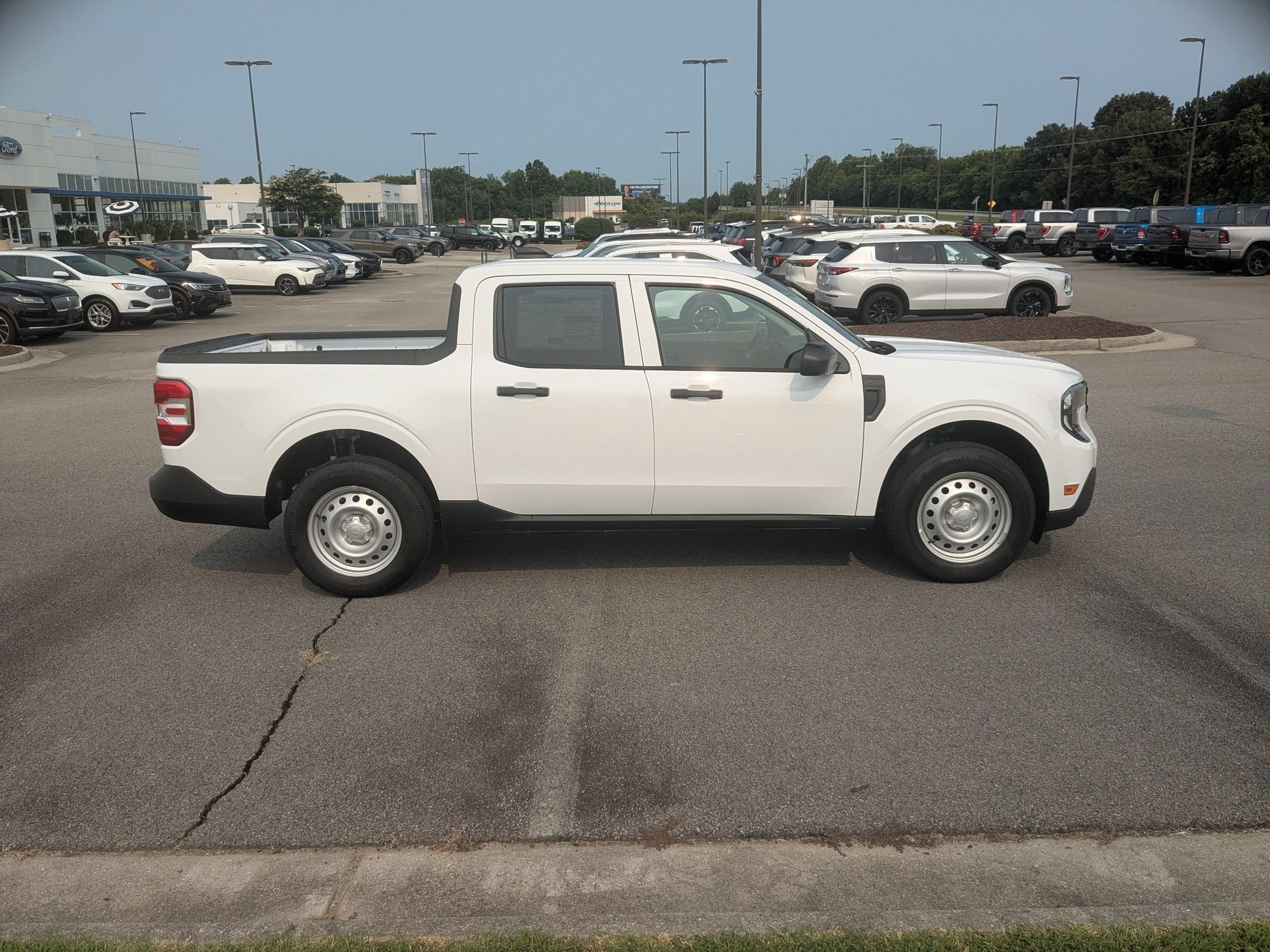 2026 Ford Maverick XL