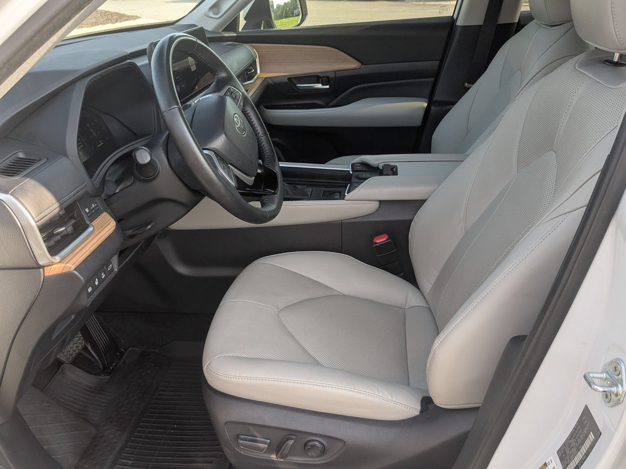 2024 Toyota Grand Highlander Hybrid Limited