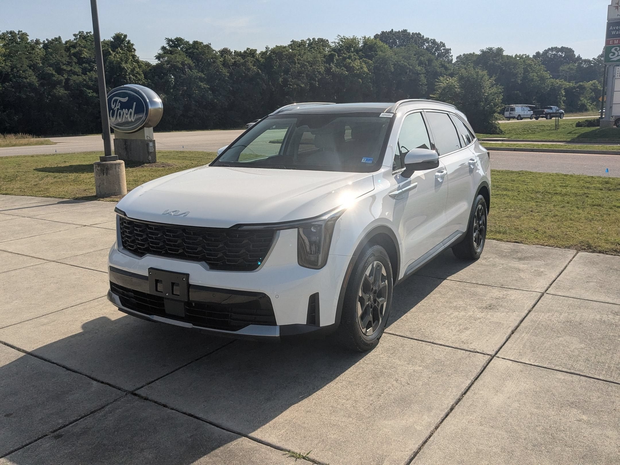 2024 Kia Sorento S