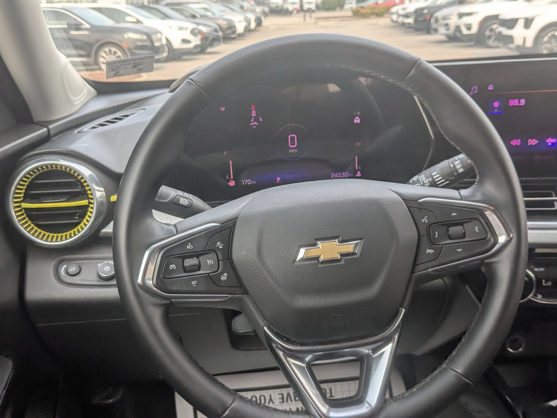 2024 Chevrolet Trax LT