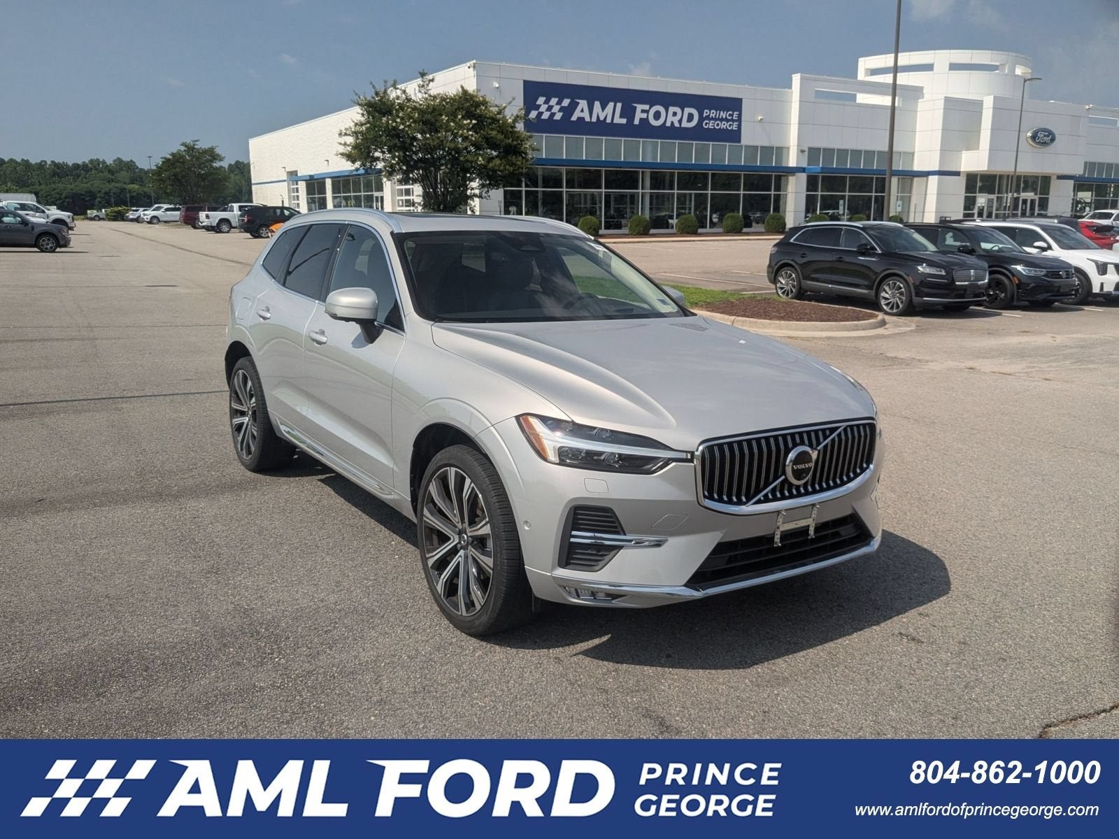 2023 Volvo XC60 Ultimate Bright Theme