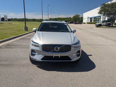 2023 Volvo XC60 Ultimate Bright Theme